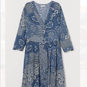 Blue/Paisley-patterned V-neck Dress 12